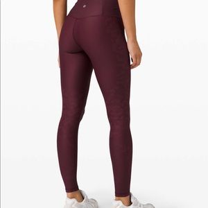 Mapped Out HR Tight 28” Camo